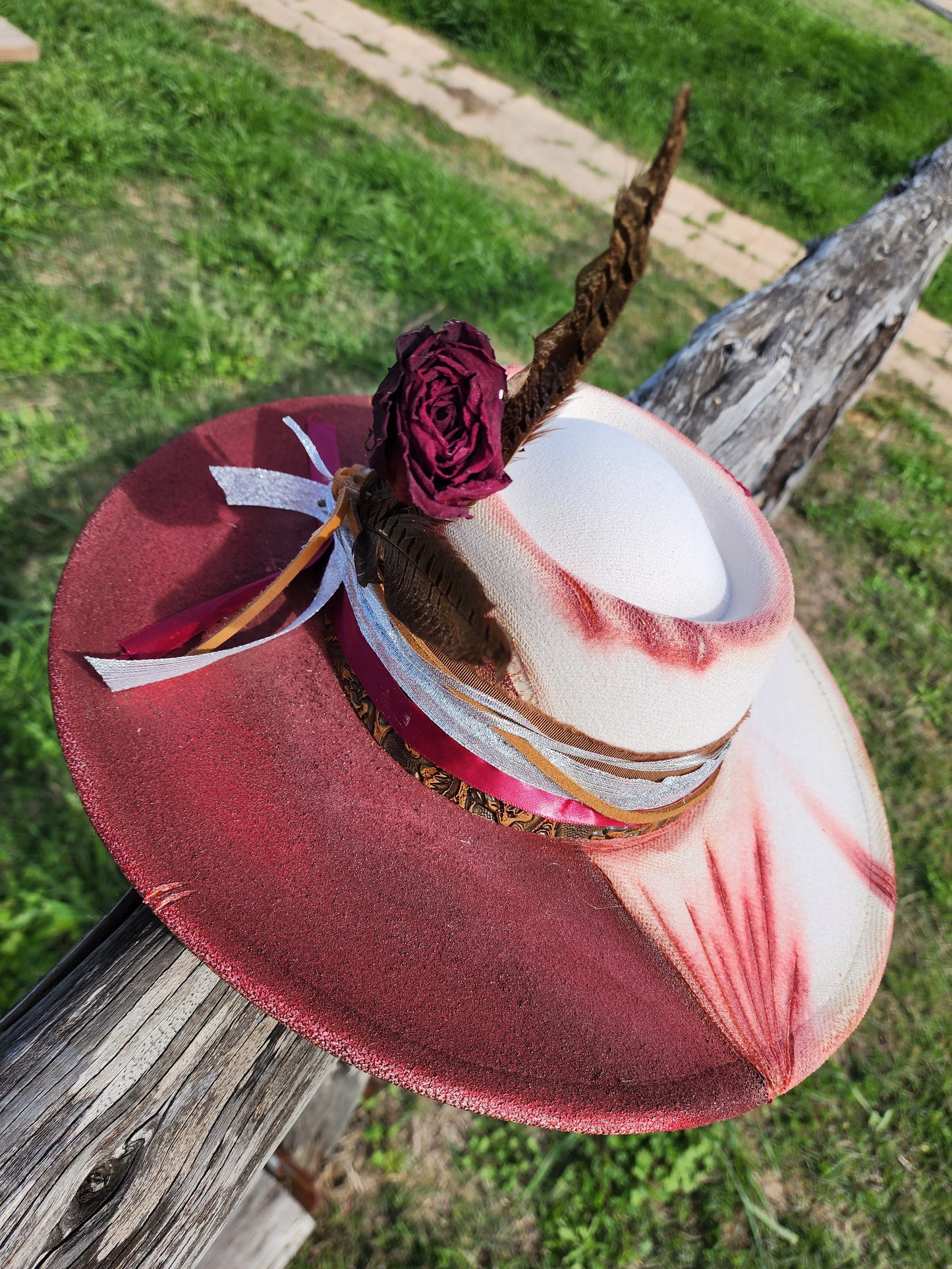 The "Red Red Wine" Lid