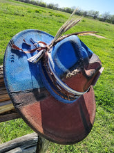 Load image into Gallery viewer, The &quot;Chasin You&quot; Lid
