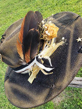 Load image into Gallery viewer, The &quot; Watcher&quot; Lid
